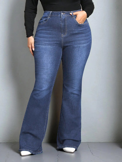 Plus Size Plain Pocket Button Flare Leg Jeans