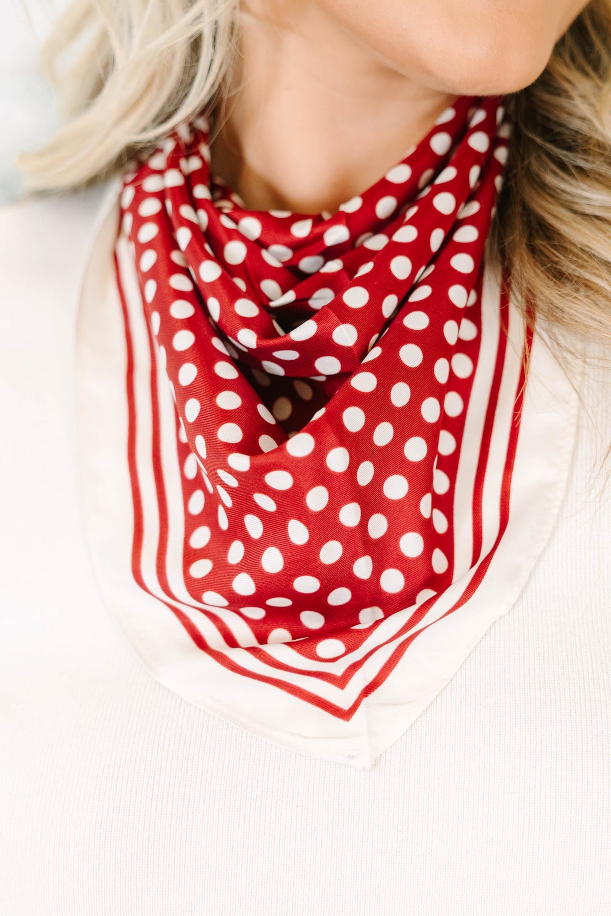 Sweet Serenade Scarf, Red